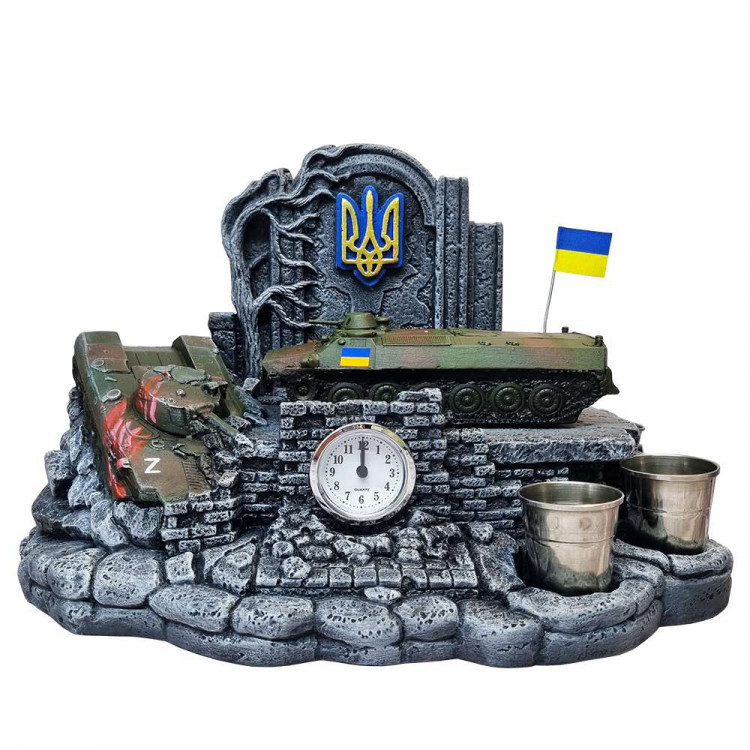 Сувенір штоф "Український танк МТ-ЛБ" №4 (без посуду)
