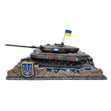 Статуэтка патріотична "Leopard 2A6" №2, подарунковий сувенір мілітарі
